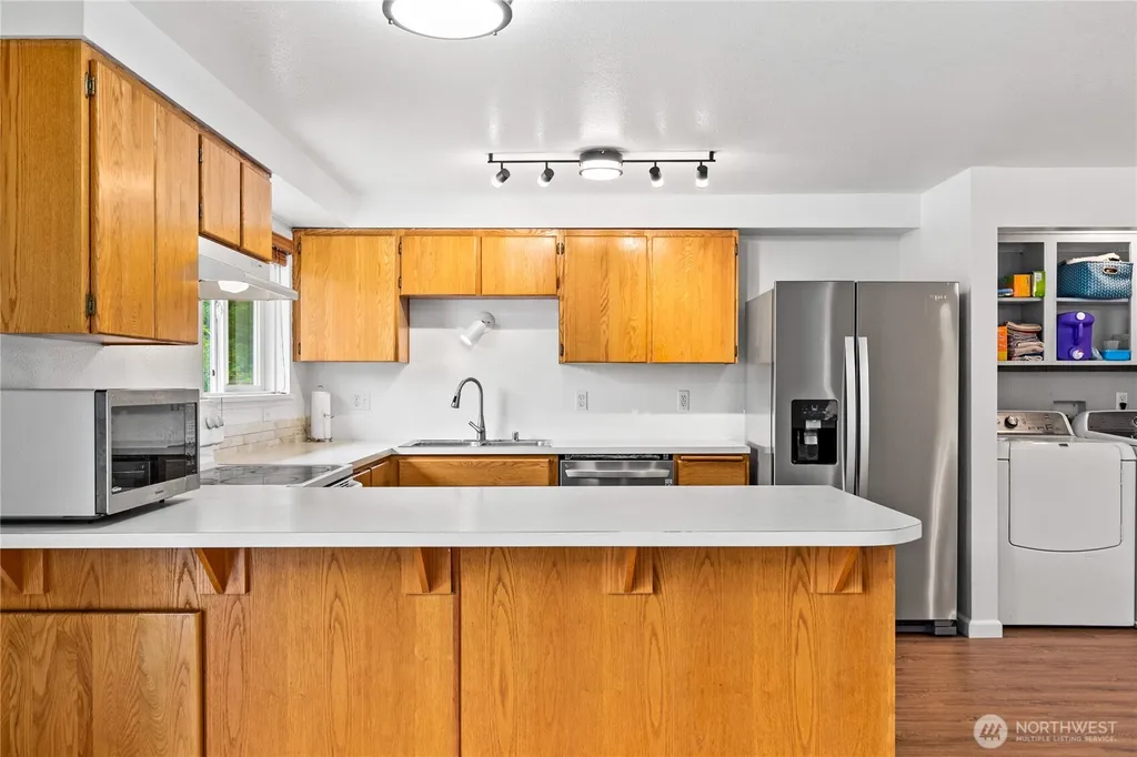 160 Cloquallum Road Elma WA 98541