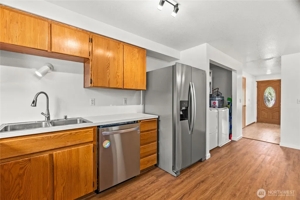 160 Cloquallum Road Elma WA 98541