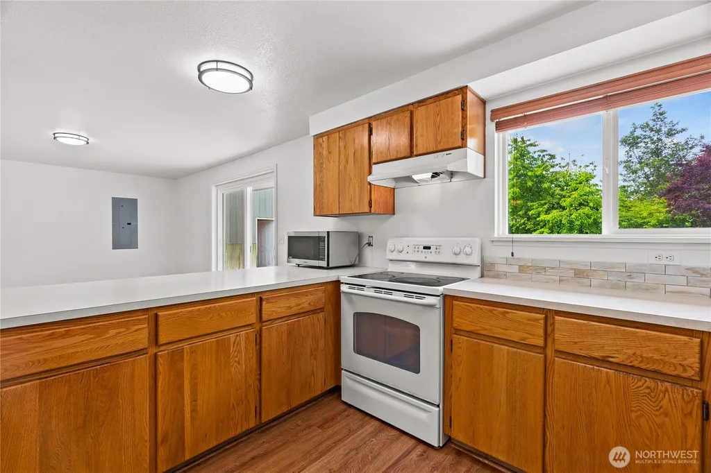 160 Cloquallum Road Elma WA 98541