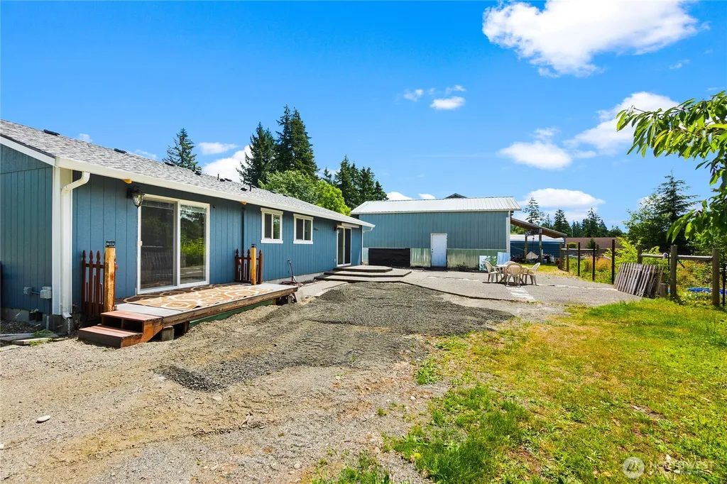 160 Cloquallum Road Elma WA 98541