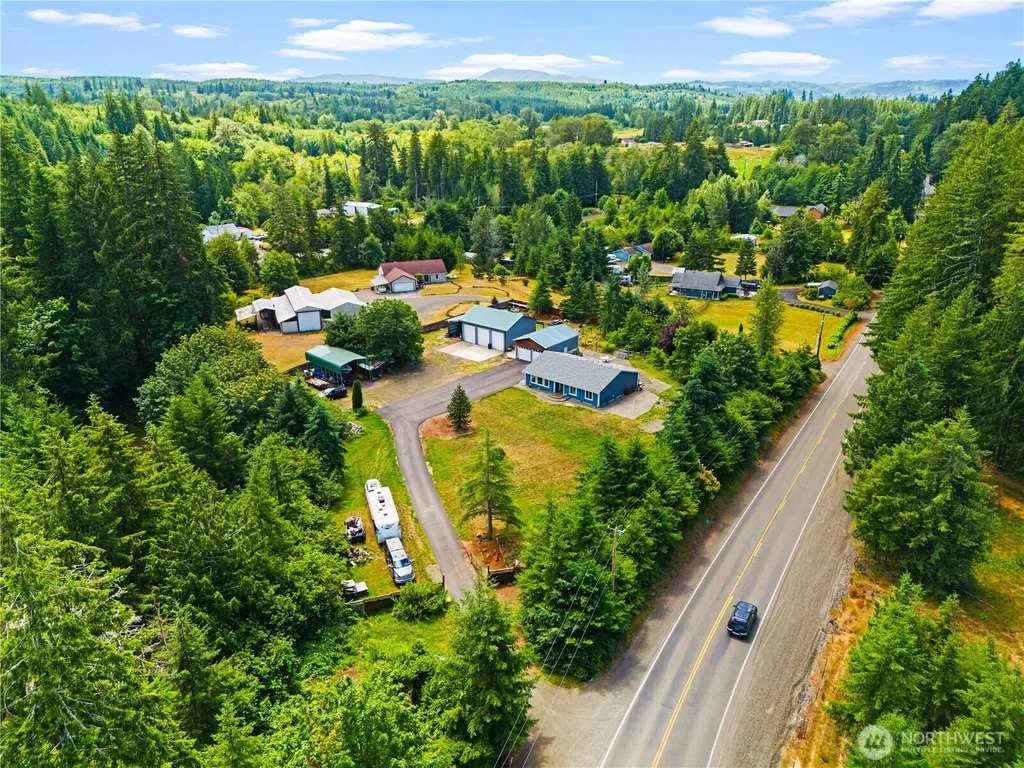 160 Cloquallum Road Elma WA 98541