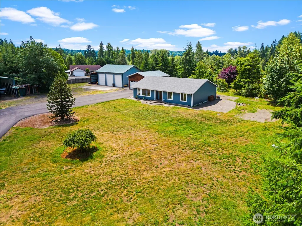 160 Cloquallum Road Elma WA 98541