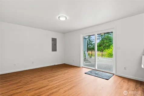 160 Cloquallum Road Elma WA 98541
