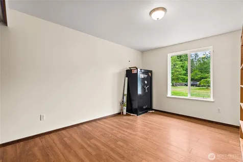 160 Cloquallum Road Elma WA 98541