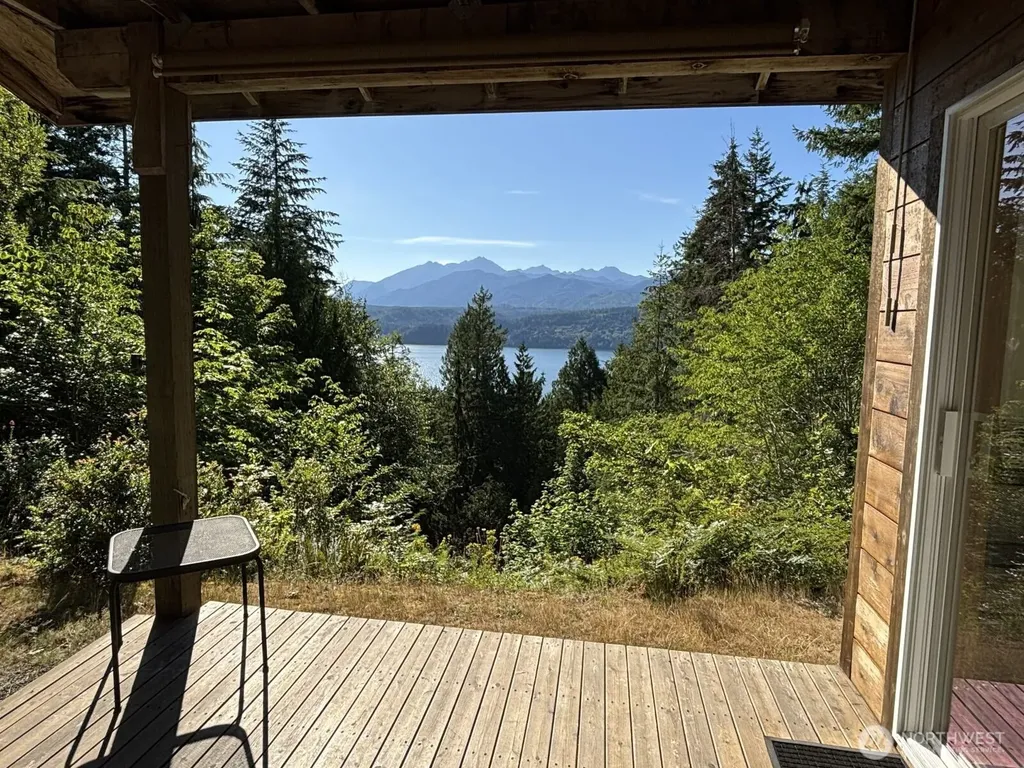 331 NE Capstan Rock Road Tahuya WA 98588