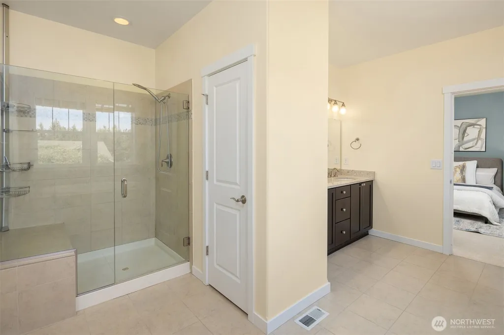 9121 Jacobia Avenue SE Snoqualmie WA 98065