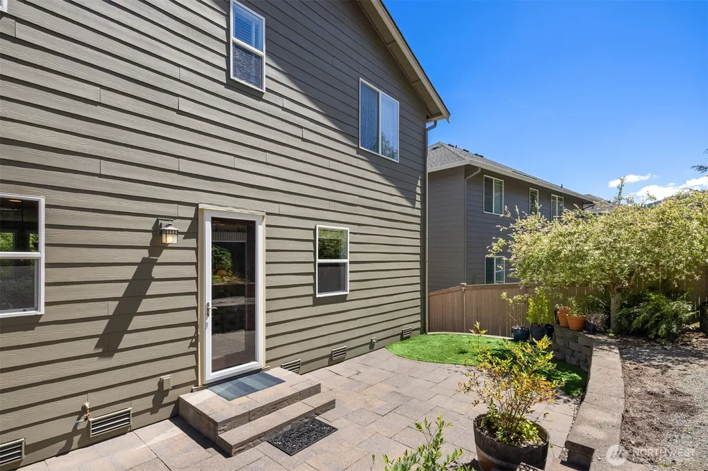 9121 Jacobia Avenue SE Snoqualmie WA 98065