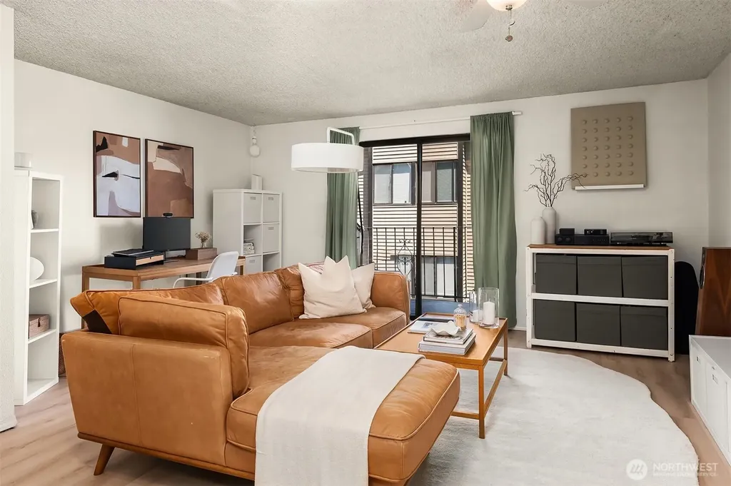 3009 3rd Avenue W Seattle WA 98119