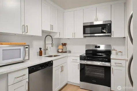 3009 3rd Avenue W Seattle WA 98119