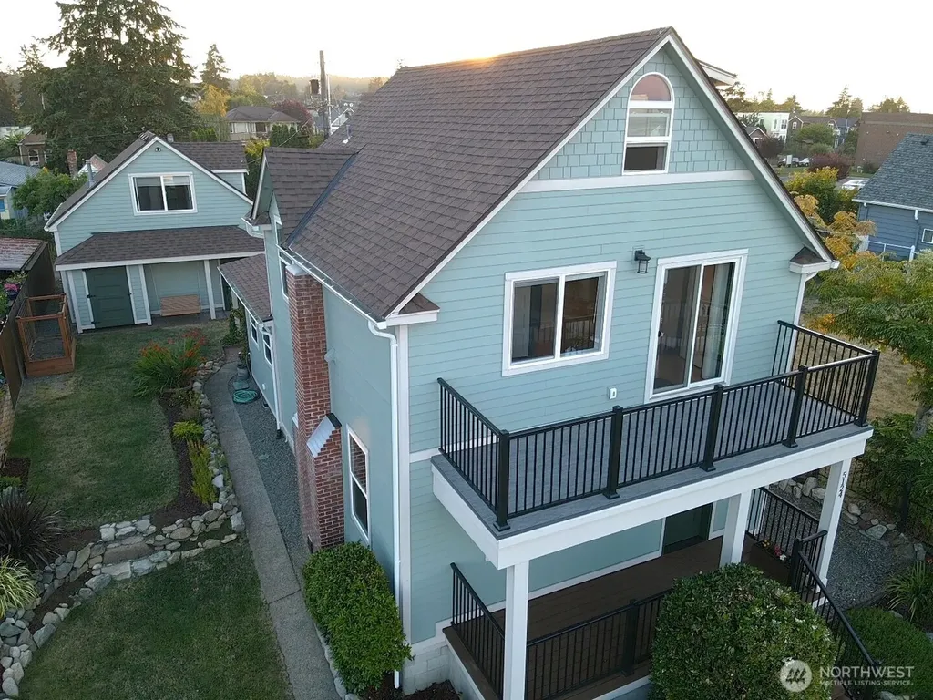 5124 N Bennett Street Ruston WA 98407