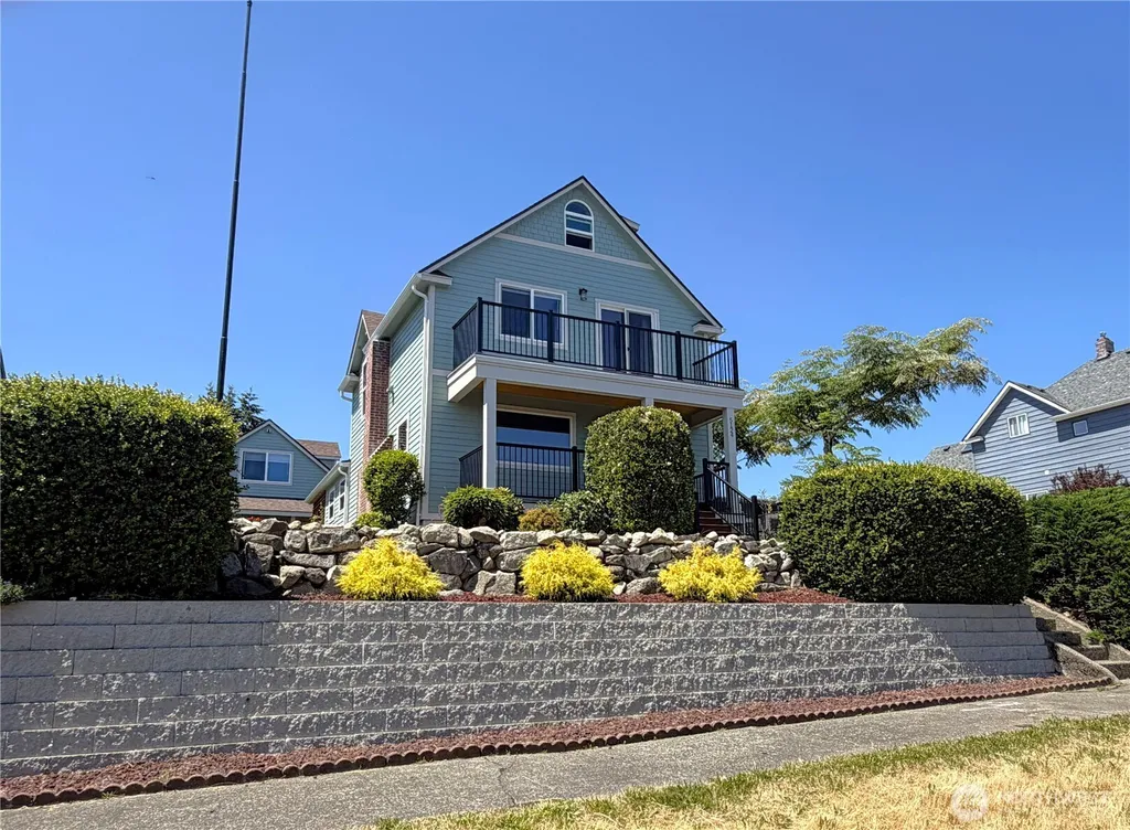 5124 N Bennett Street Ruston WA 98407