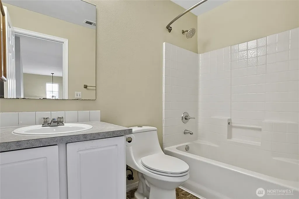 6112 71st Avenue Ct W University Place WA 98467