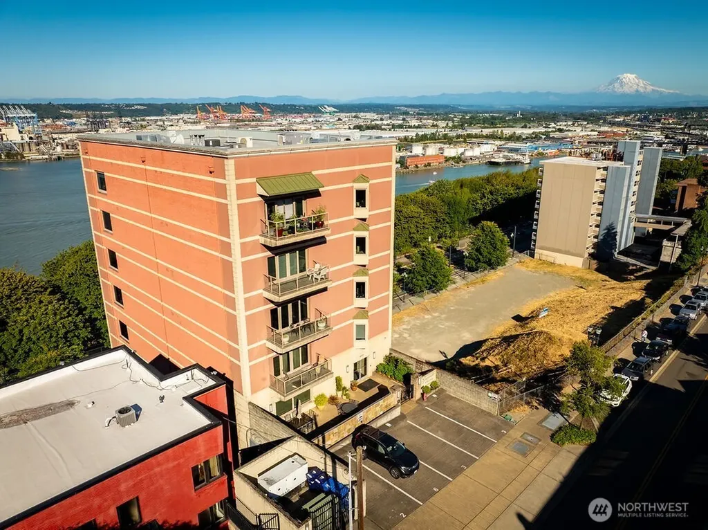 207 Broadway Tacoma WA 98402