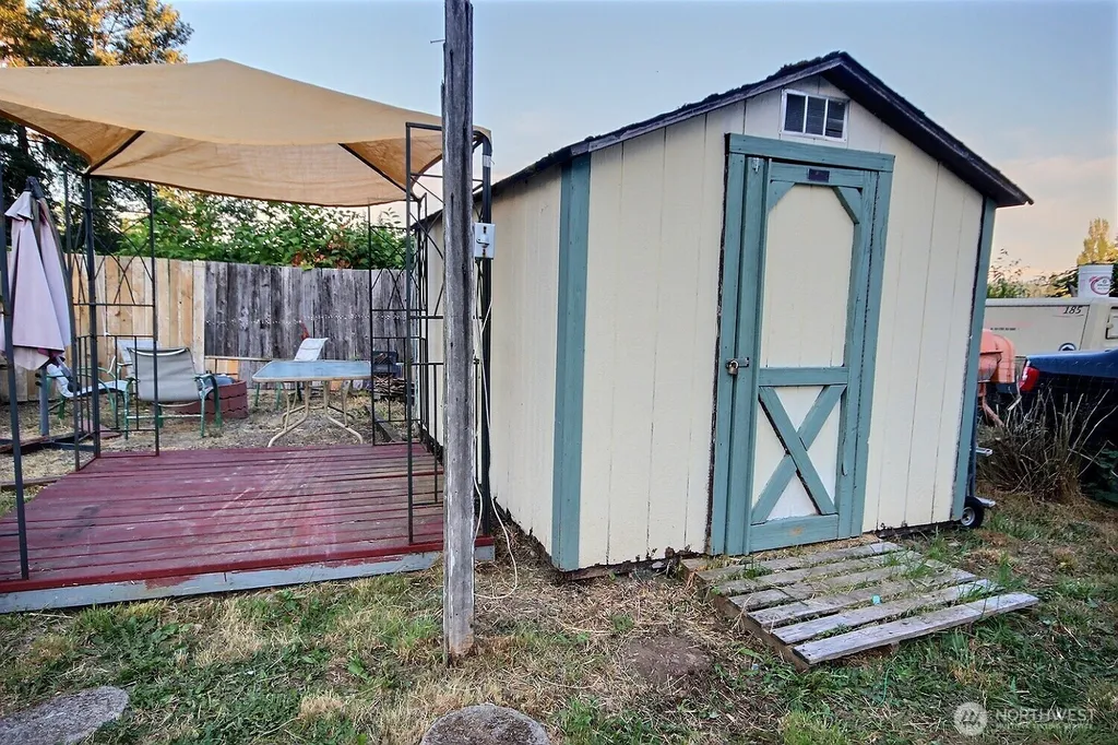 15232 SE 272nd Street Kent WA 98042