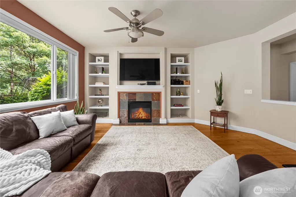 8610 Leitz Avenue SE Snoqualmie WA 98065