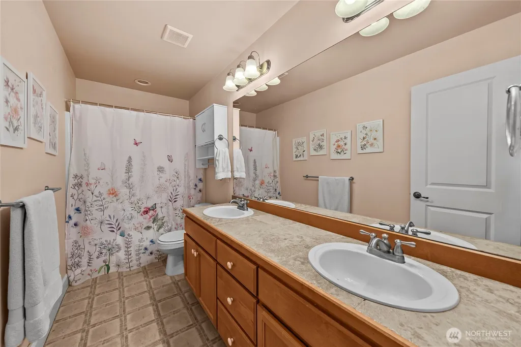 8610 Leitz Avenue SE Snoqualmie WA 98065