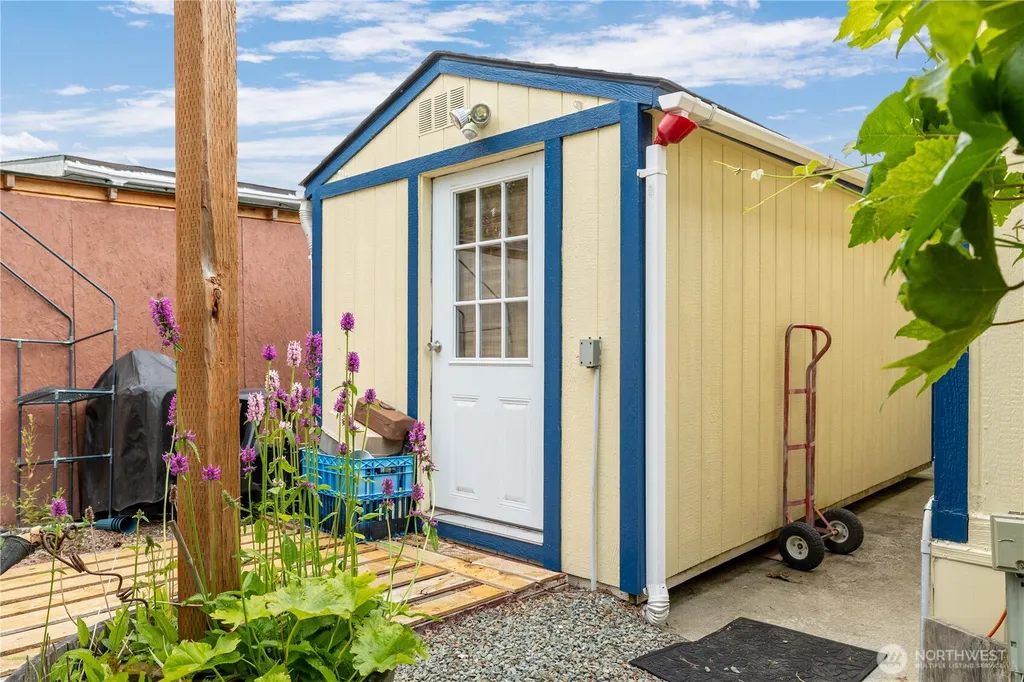 2725 E Fir Street Mount Vernon WA 98273