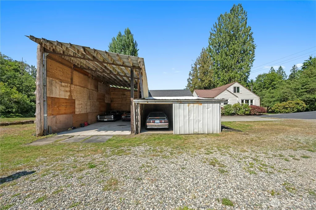 21716 State Route 530 NE Arlington WA 98223