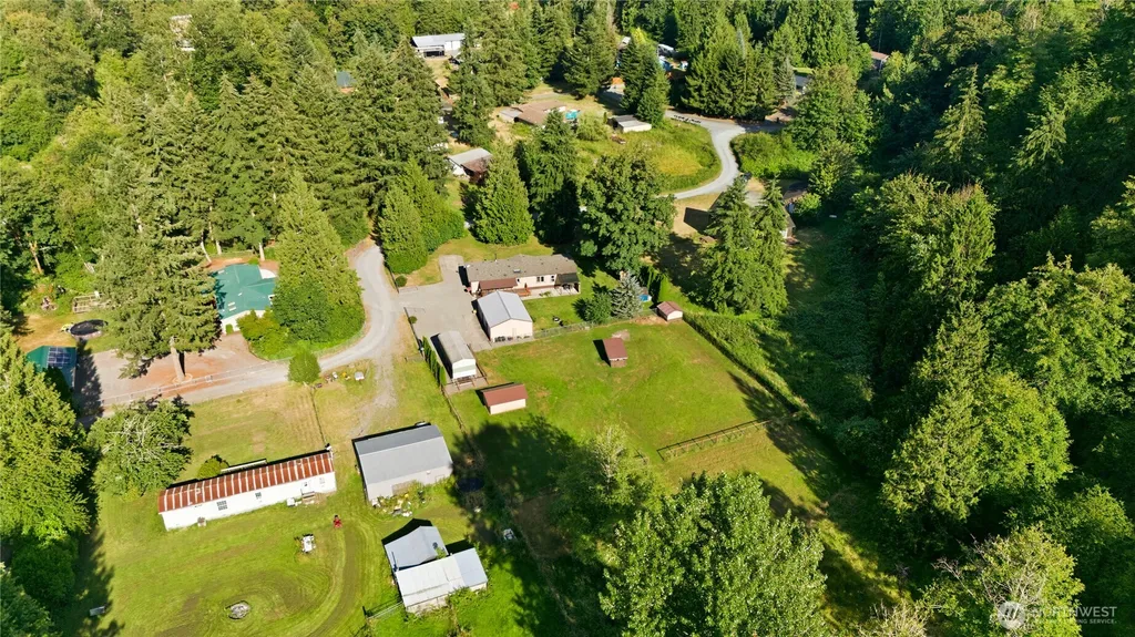 6908 242nd Avenue E Buckley WA 98321