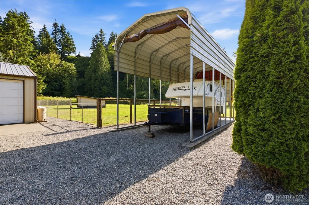 6908 242nd Avenue E Buckley WA 98321