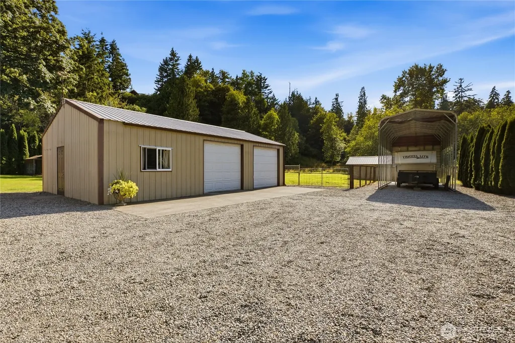 6908 242nd Avenue E Buckley WA 98321