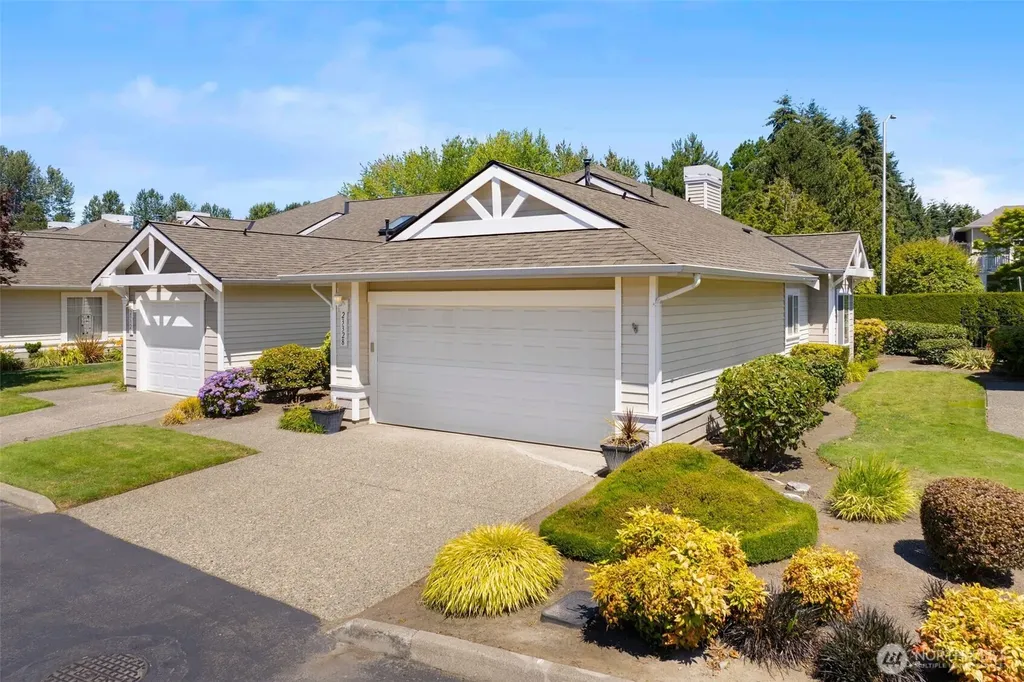 23328 53rd Avenue S Kent WA 98032