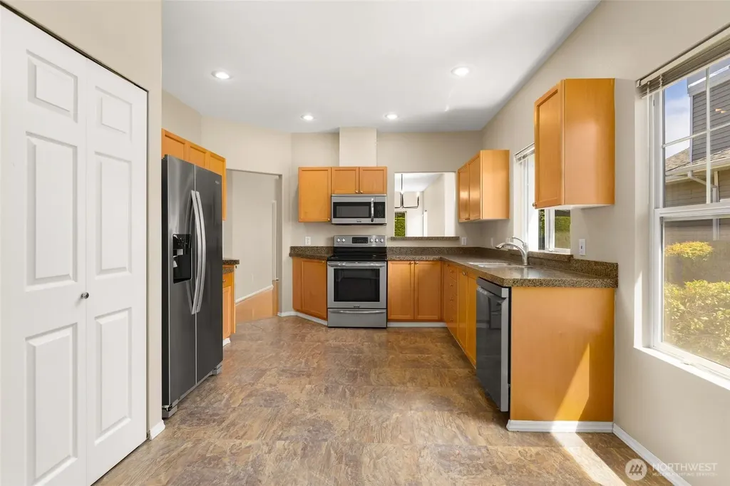 23328 53rd Avenue S Kent WA 98032