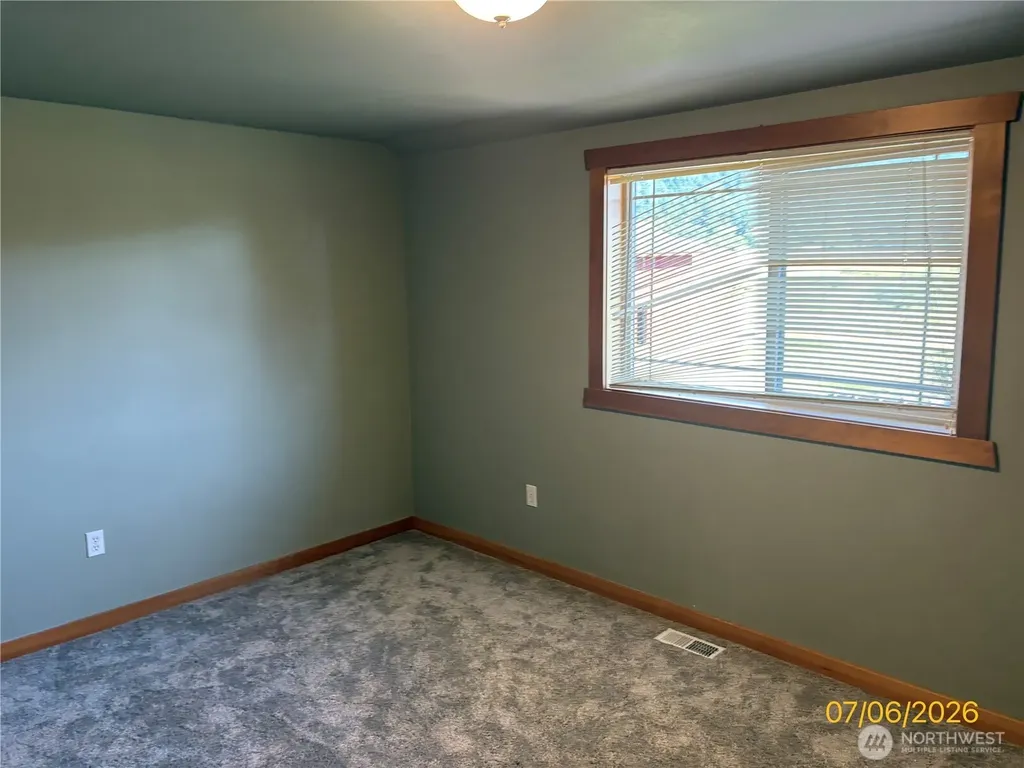 34325 SE 263rd Place Ravensdale WA 98051