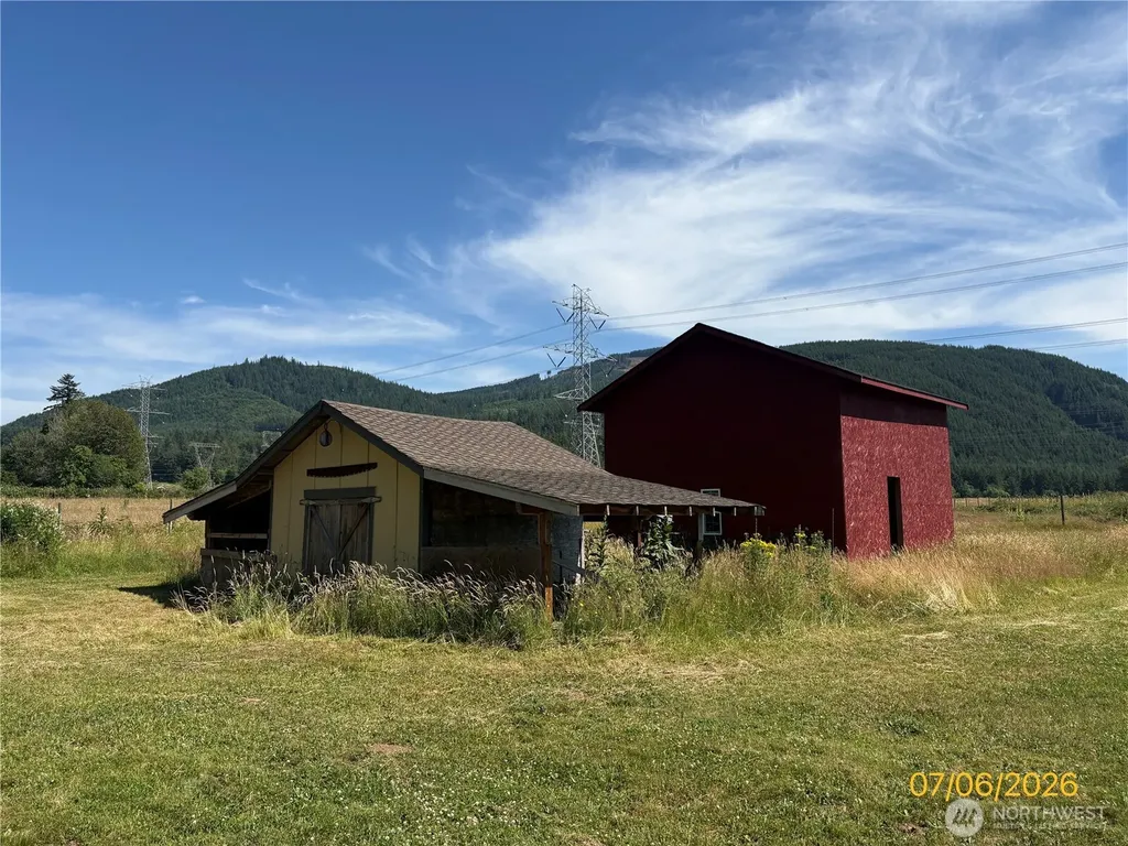 34325 SE 263rd Place Ravensdale WA 98051