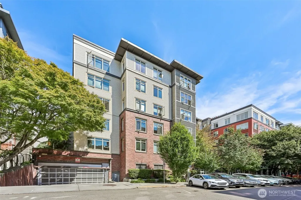 1610 Belmont Avenue Seattle WA 98122