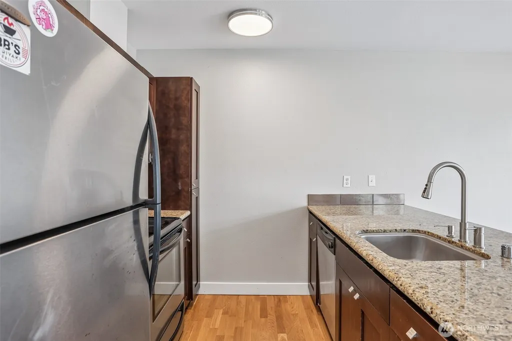 1610 Belmont Avenue Seattle WA 98122