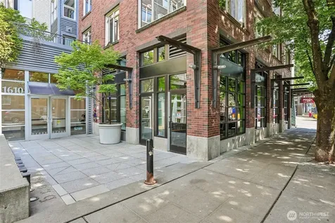 1610 Belmont Avenue Seattle WA 98122