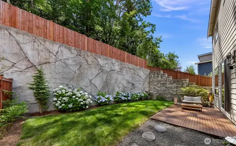 22425 69th Place W Mountlake Terrace WA 98155