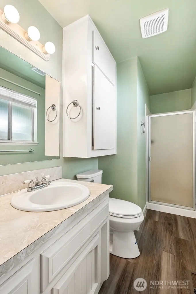 5604 18th Court NE Olympia WA 98516