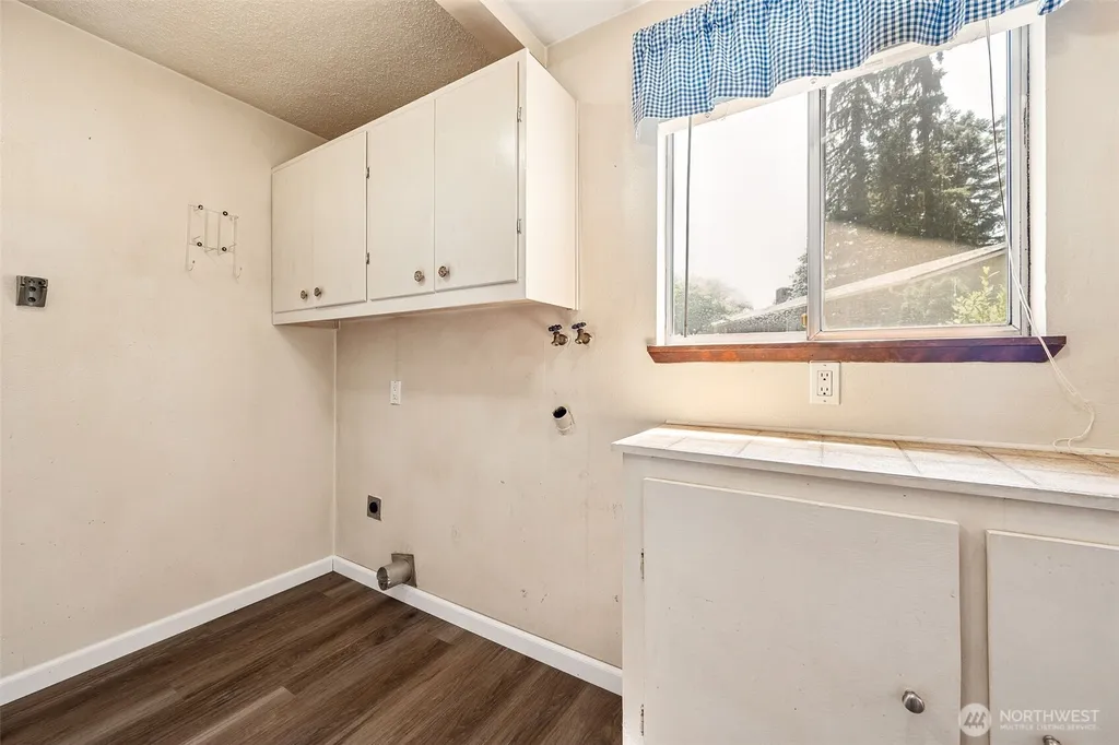 5604 18th Court NE Olympia WA 98516