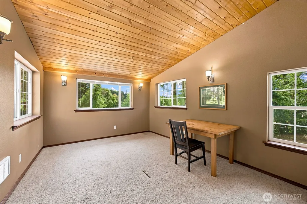 33217 Mount Tahoma Canyon Road E Ashford WA 98304