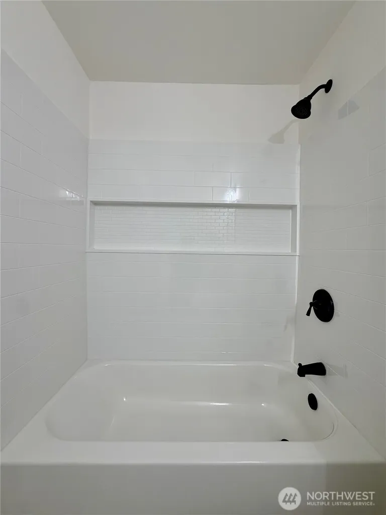 1109 27th Street SE Auburn WA 98002