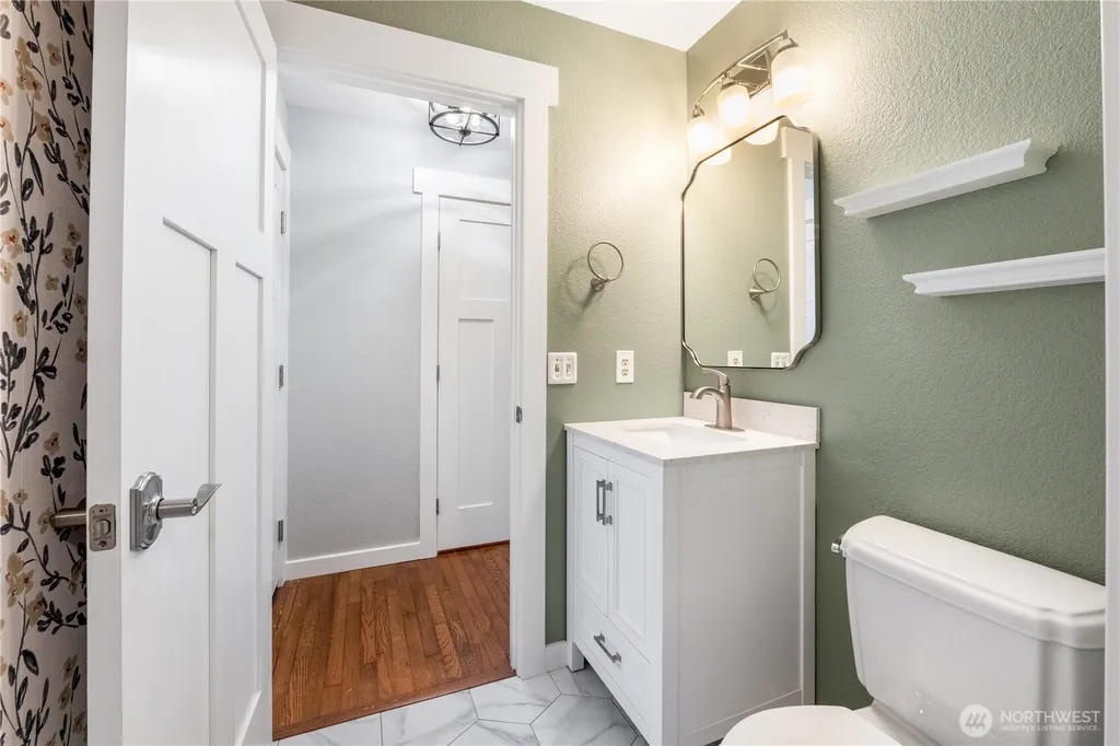 14818 4th Place NE Duvall WA 98019
