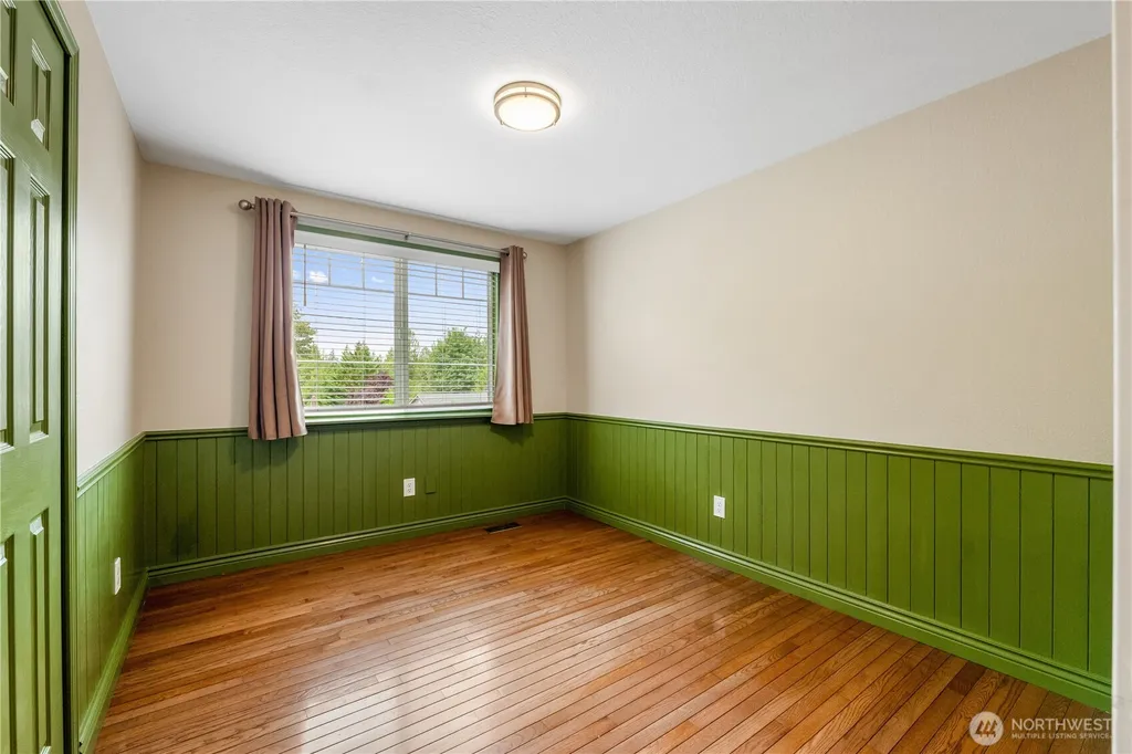 14818 4th Place NE Duvall WA 98019