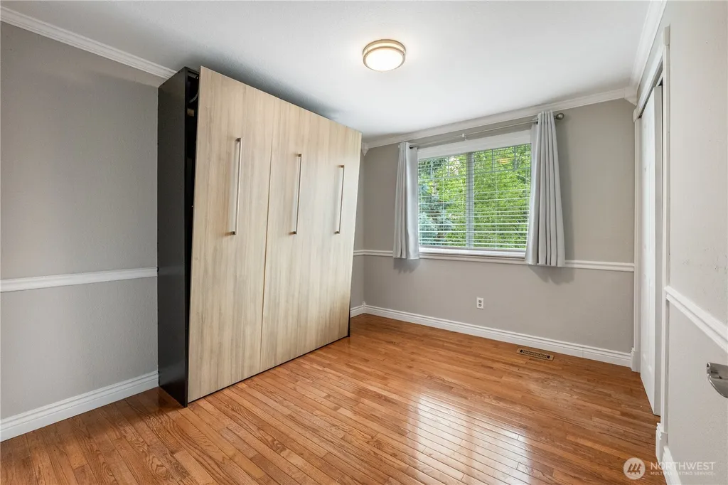 14818 4th Place NE Duvall WA 98019