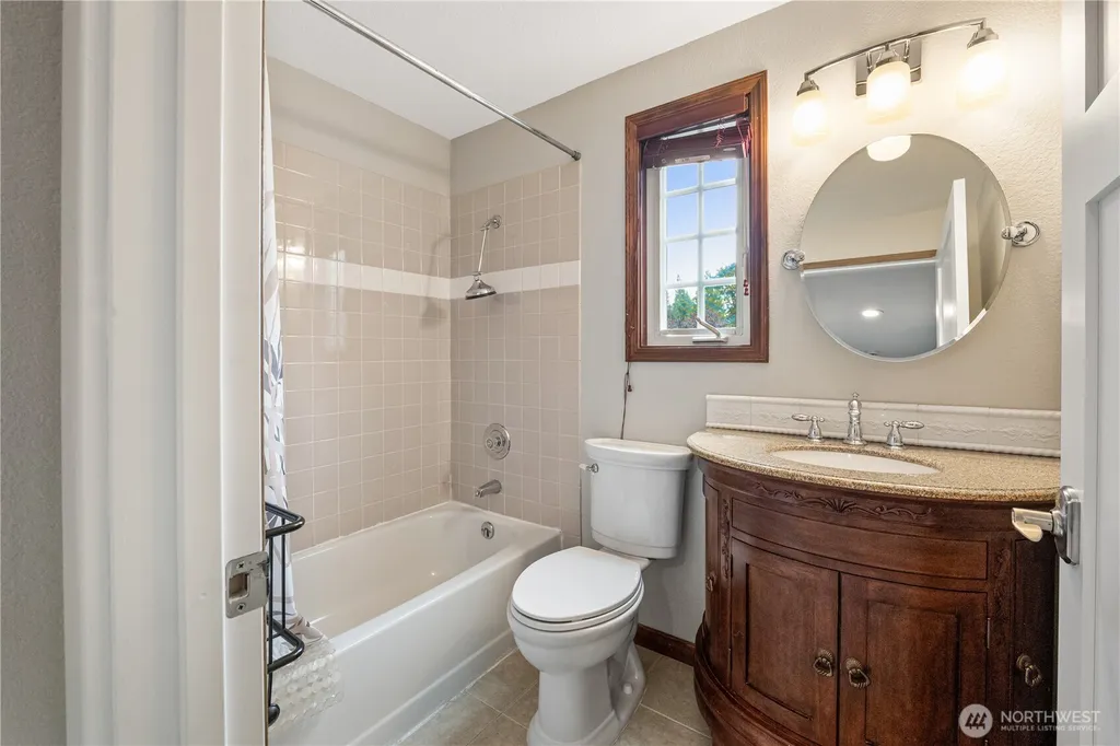 14818 4th Place NE Duvall WA 98019