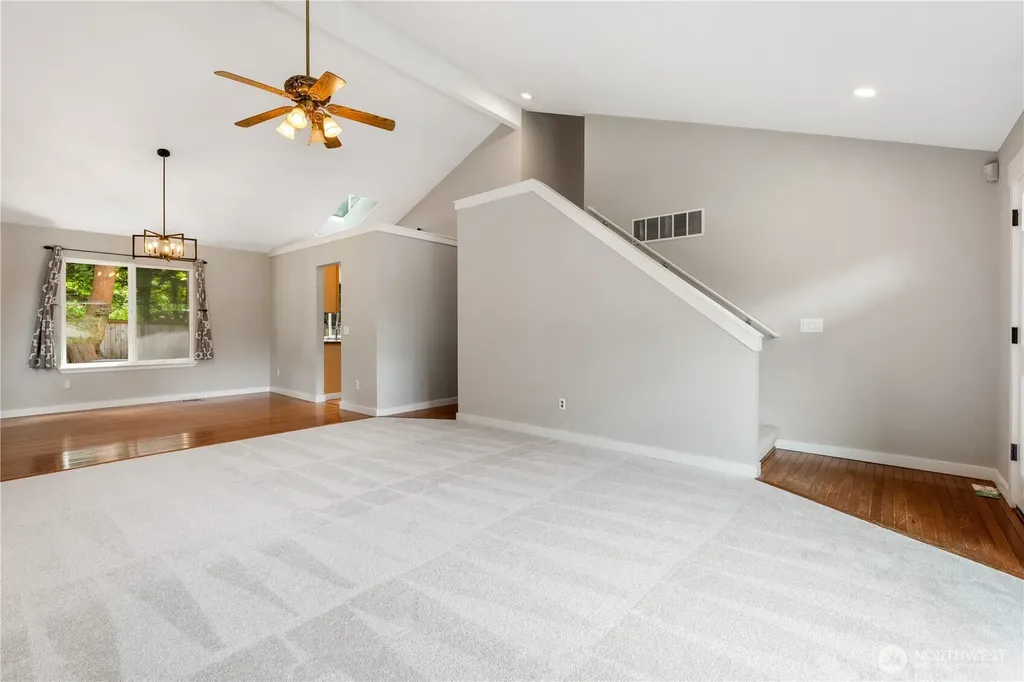 14818 4th Place NE Duvall WA 98019