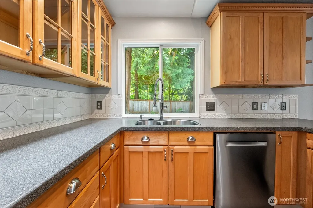 14818 4th Place NE Duvall WA 98019