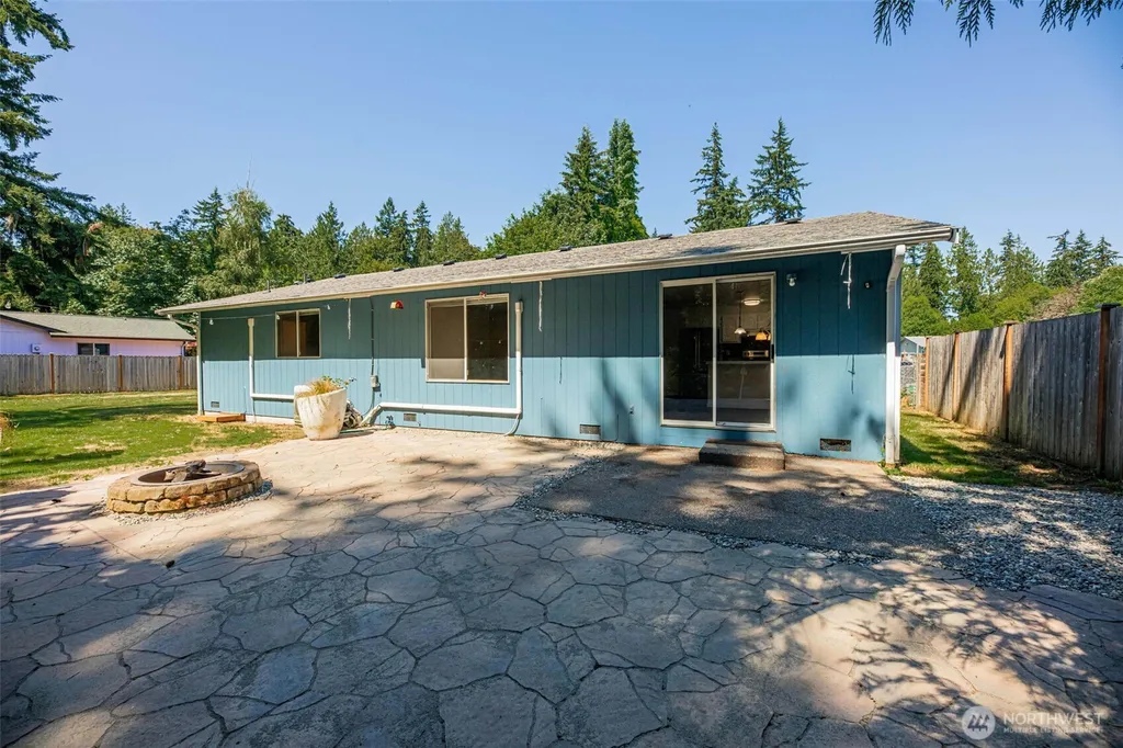 8127 36th Avenue NE Marysville WA 98270