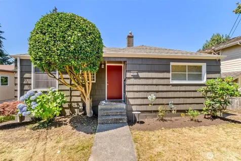 3033 31st Avenue W Seattle WA 98199