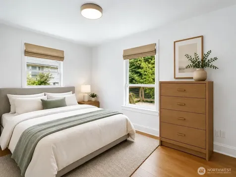 3033 31st Avenue W Seattle WA 98199