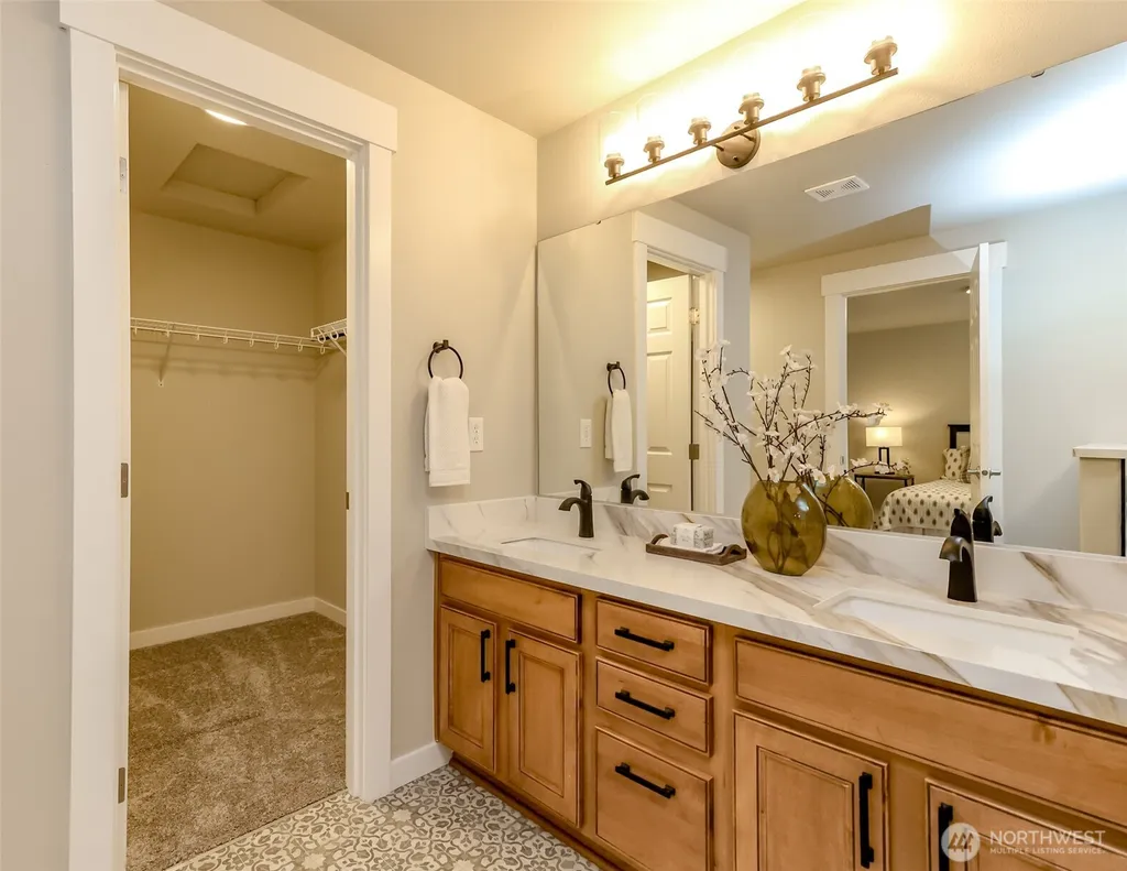 30 E Paint Brush Lane Union WA 98592