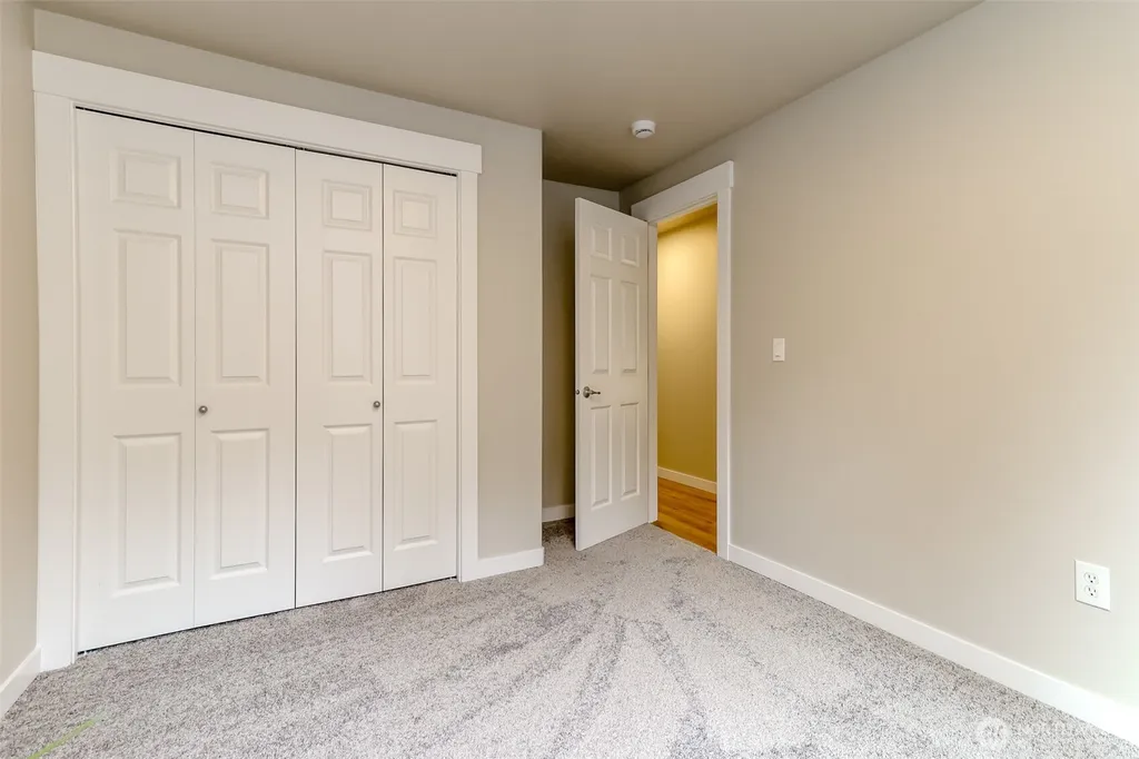 30 E Paint Brush Lane Union WA 98592