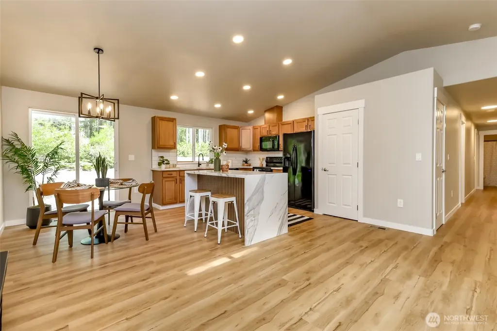 30 E Paint Brush Lane Union WA 98592