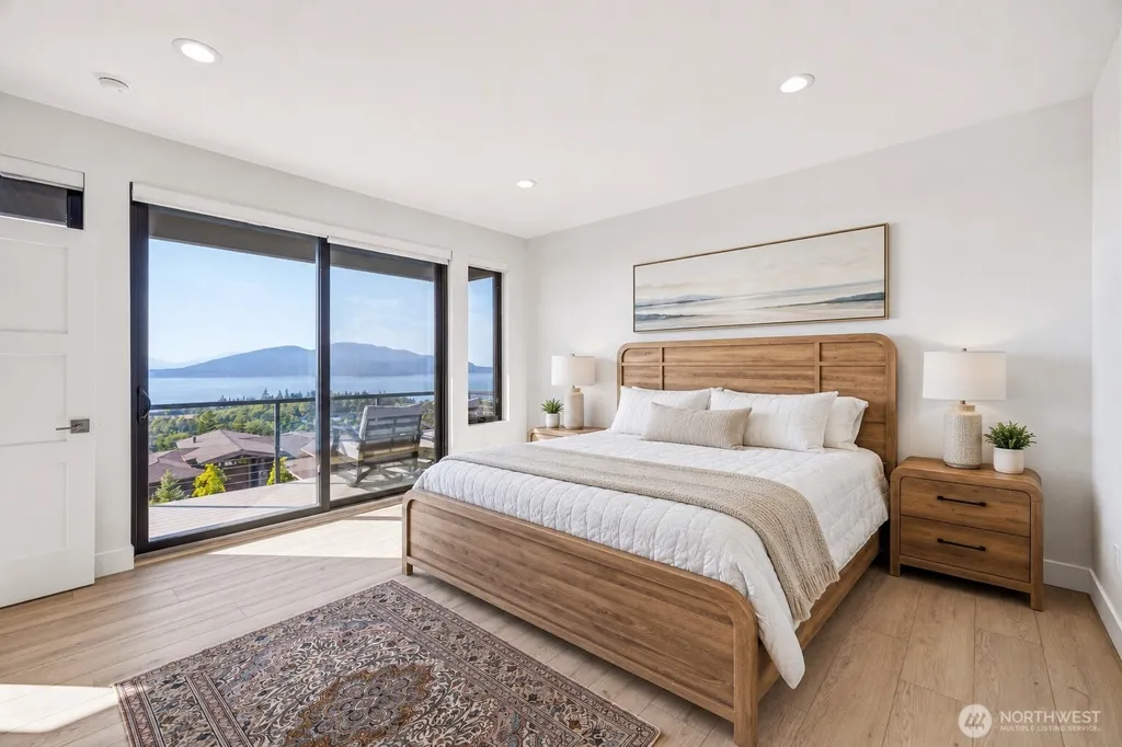 3923 Rockridge Parkway Anacortes WA 98221
